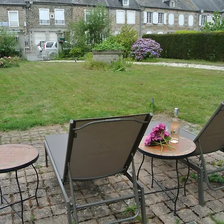 Nor14 - Vire - Maison Bear